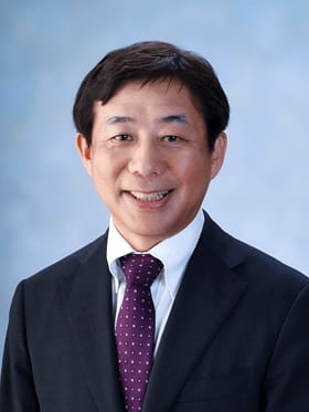 鶴本 浩司 氏 写真