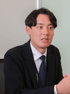 講師 写真