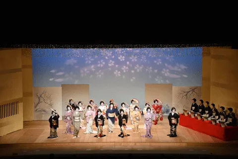 百花繚乱 向島芸妓衆 写真